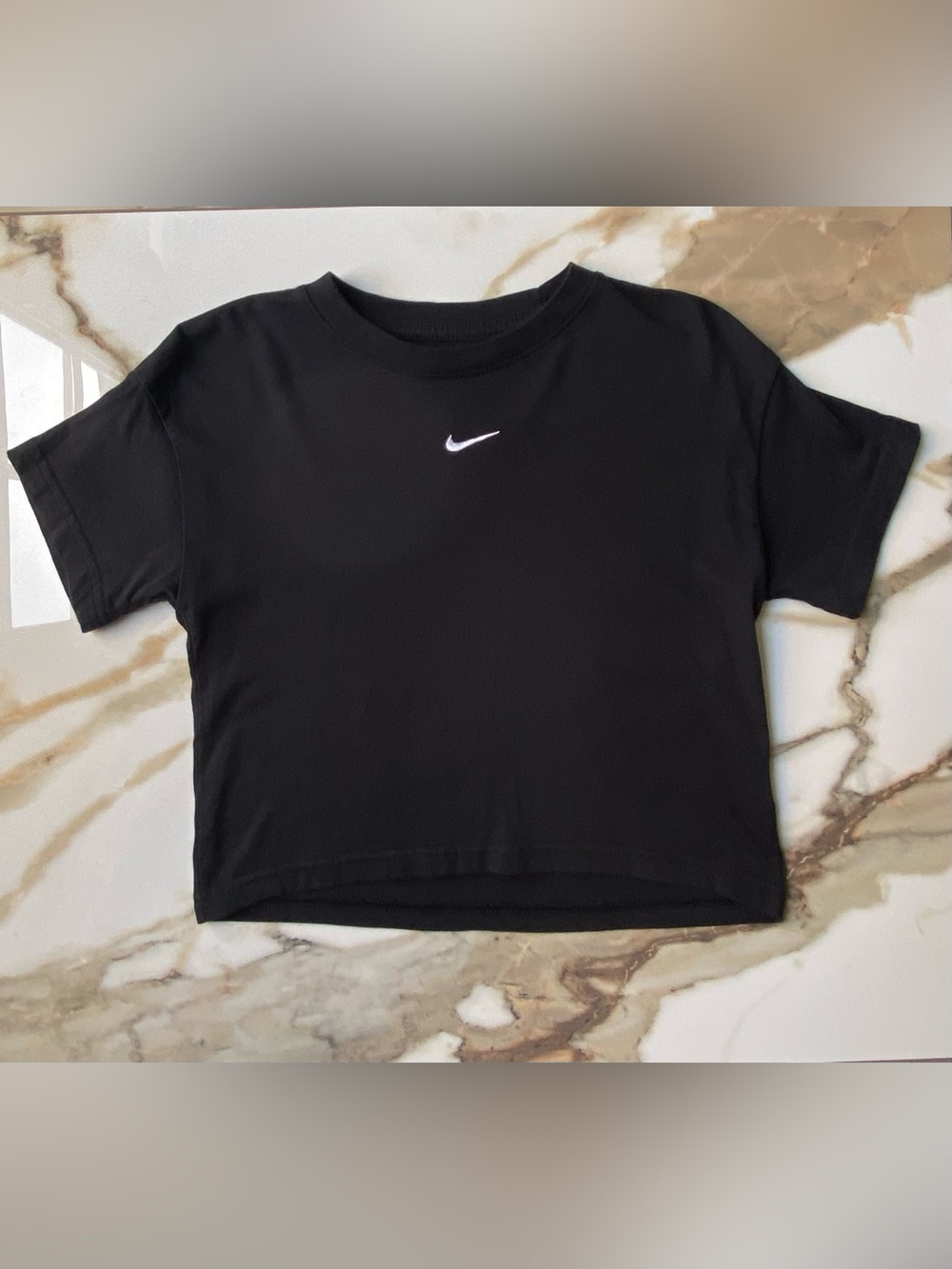 Nike Black Sportswear Women's Boxy Loose Short-Sleeve Cropped Shirt - Size S